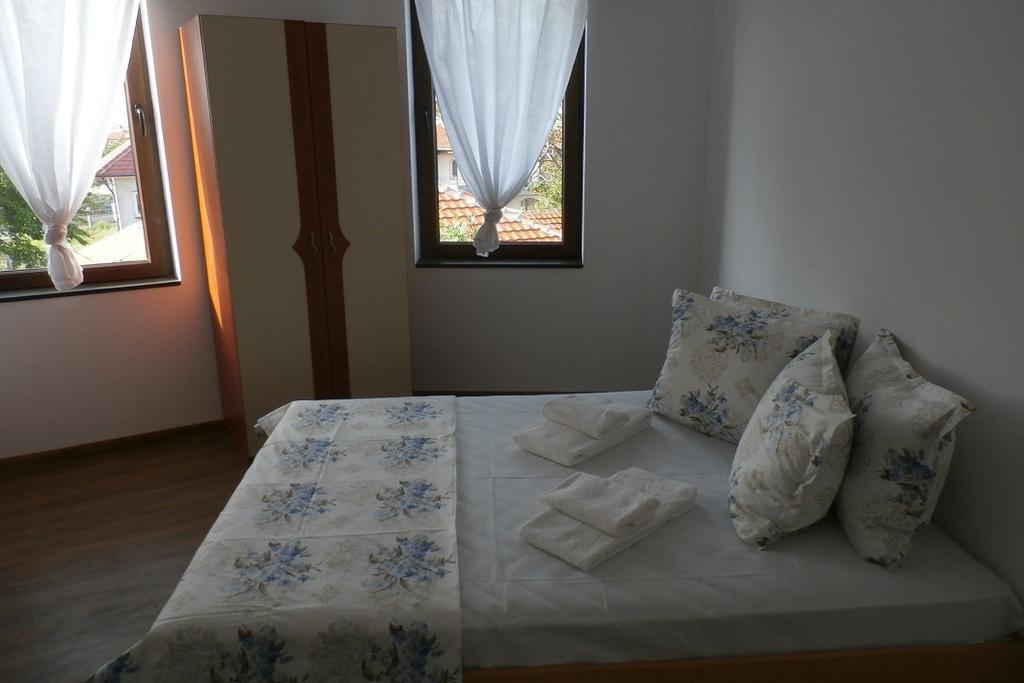 Aleksandrovo Apartments ภายนอก รูปภาพ